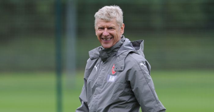 Arsenal boss blasts standard of refeering in Premier League
