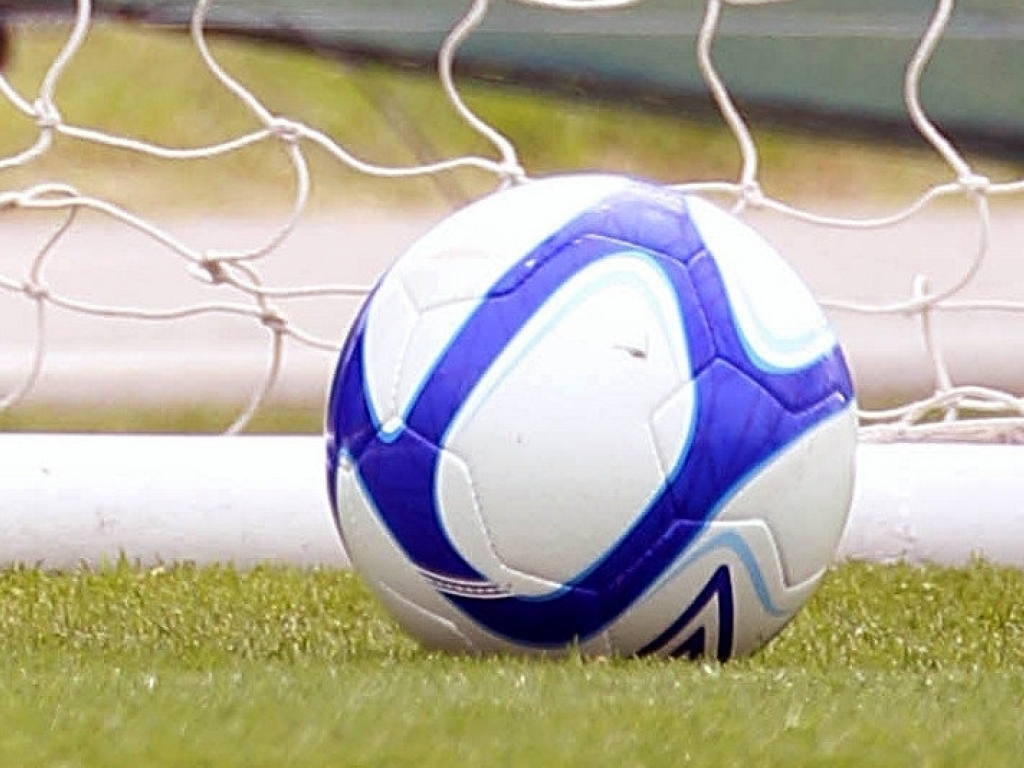 How to prevent childhood football injuries Football365