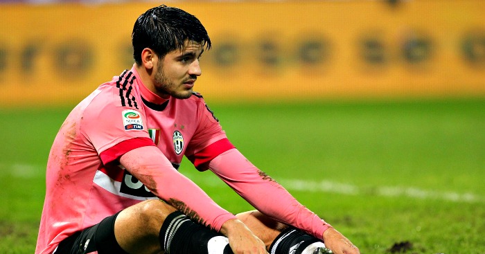 Gossip: United, Chelsea want Cavani; Morata to Reds