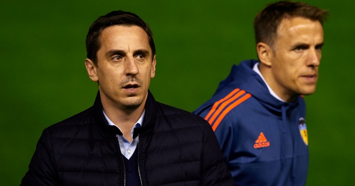 Wenger turns pundit on manager Neville