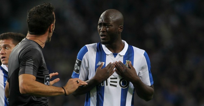 Gossip: Arsenal linked with another central midfielder