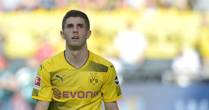 Gossip: Arsenal, Man United target ‘favours’ Liverpool
