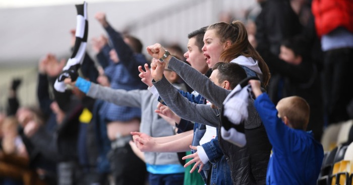 Fans set to be allowed in stadiums when lockdown ends