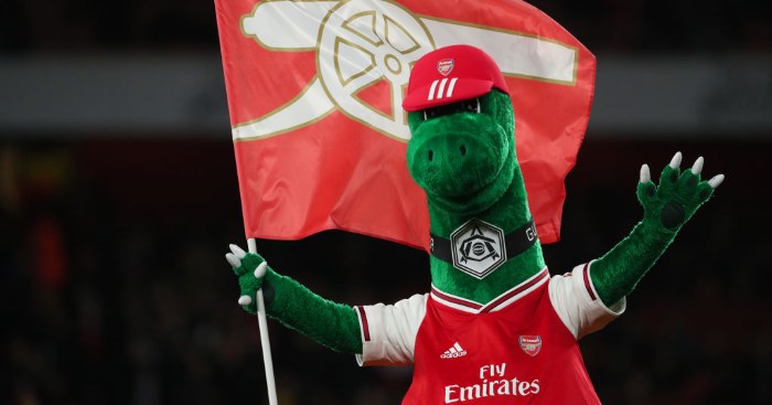 Arsenal legend slams Ozil’s Gunnersaurus ‘PR stunt’