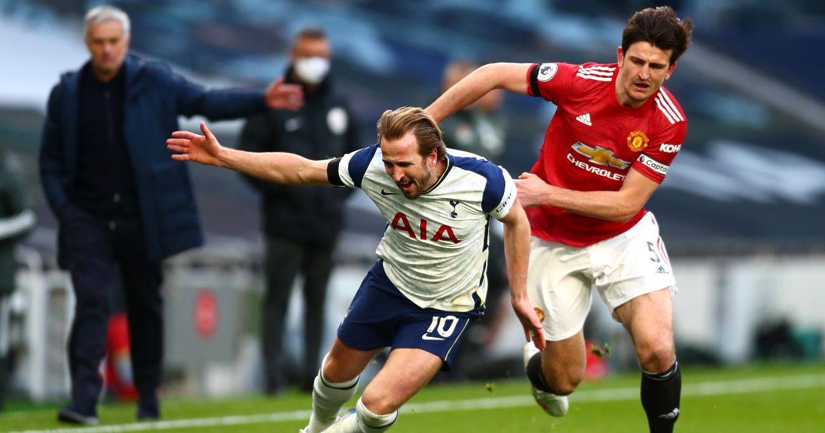 Man United to appease fans with £90m striker move?