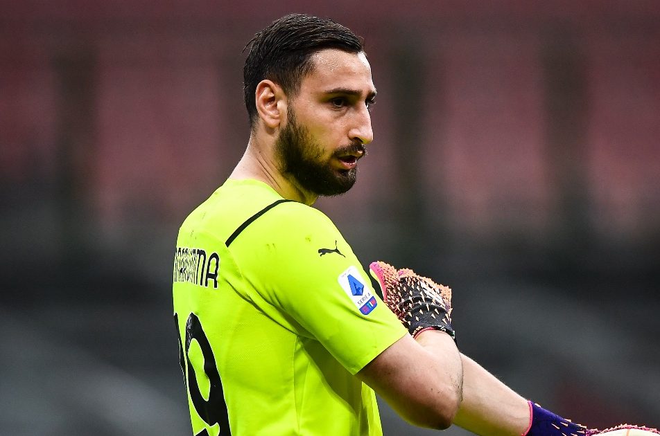 Transfer Frenzy: Chelsea And Man United Battle For Donnarumma! - 4a170m2