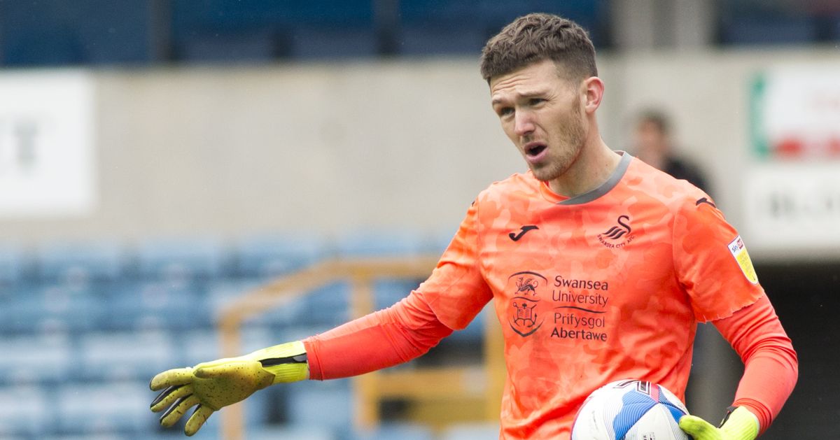 Arsenal interested in both play-off goalkeepers