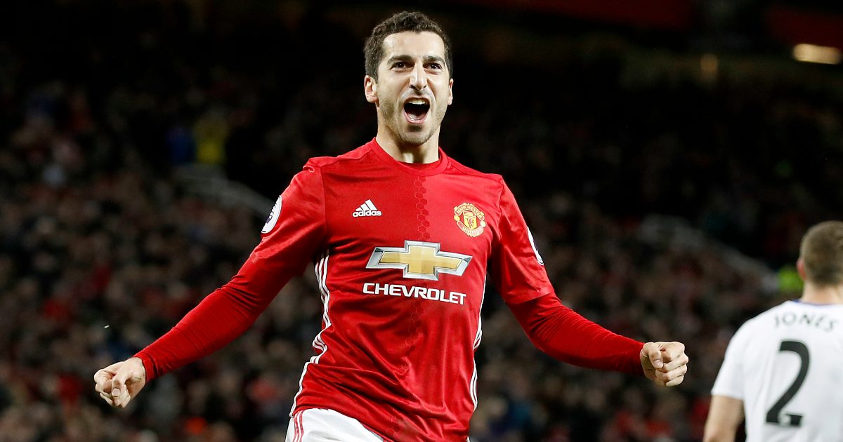 Roma-Mourinho ‘offer new deal’ to ex-Man United star