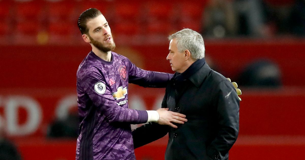 Mourinho weighs in on Man Utd goalkeeper debate - Football365