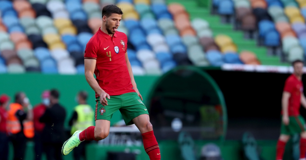 Mourinho names City star ‘best centre-back in the world’