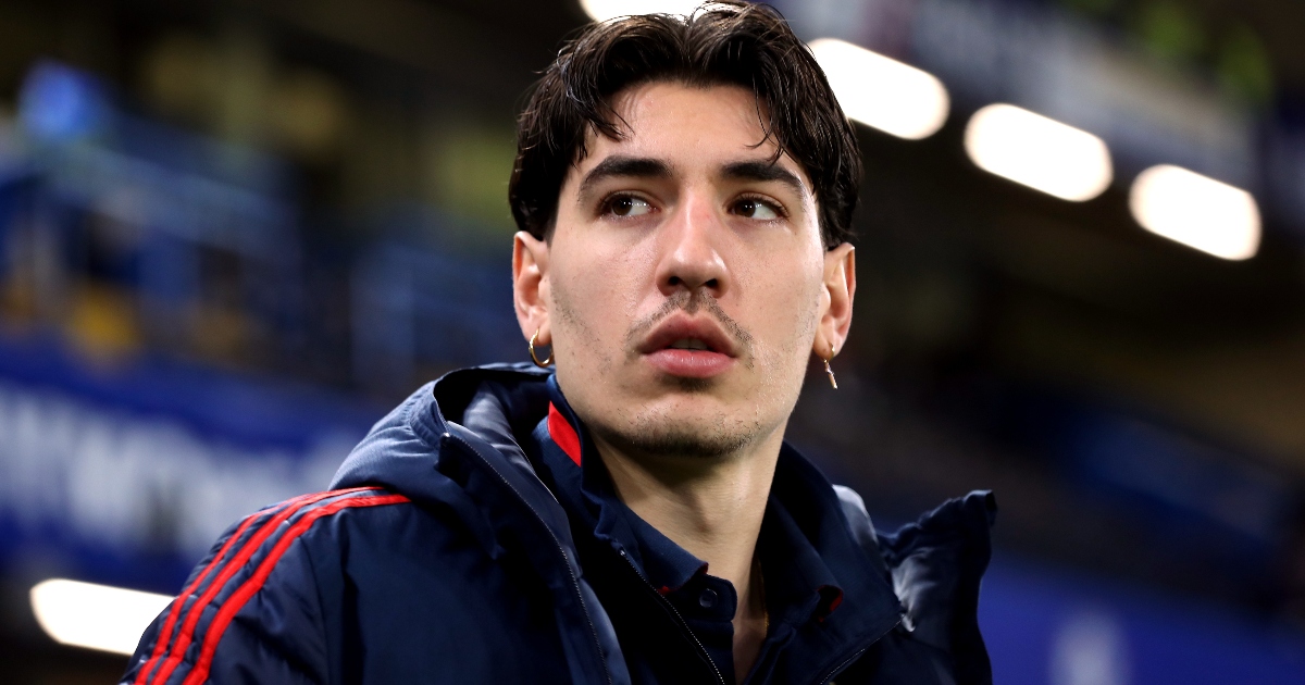 Arsenal lay down asking price for Bellerin