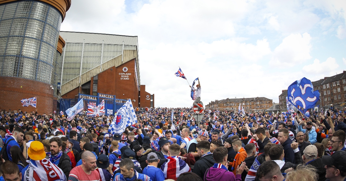 Rangers Fans Rejoice Rothwells Ibrox Arrival Is Epic - 4it8fyz