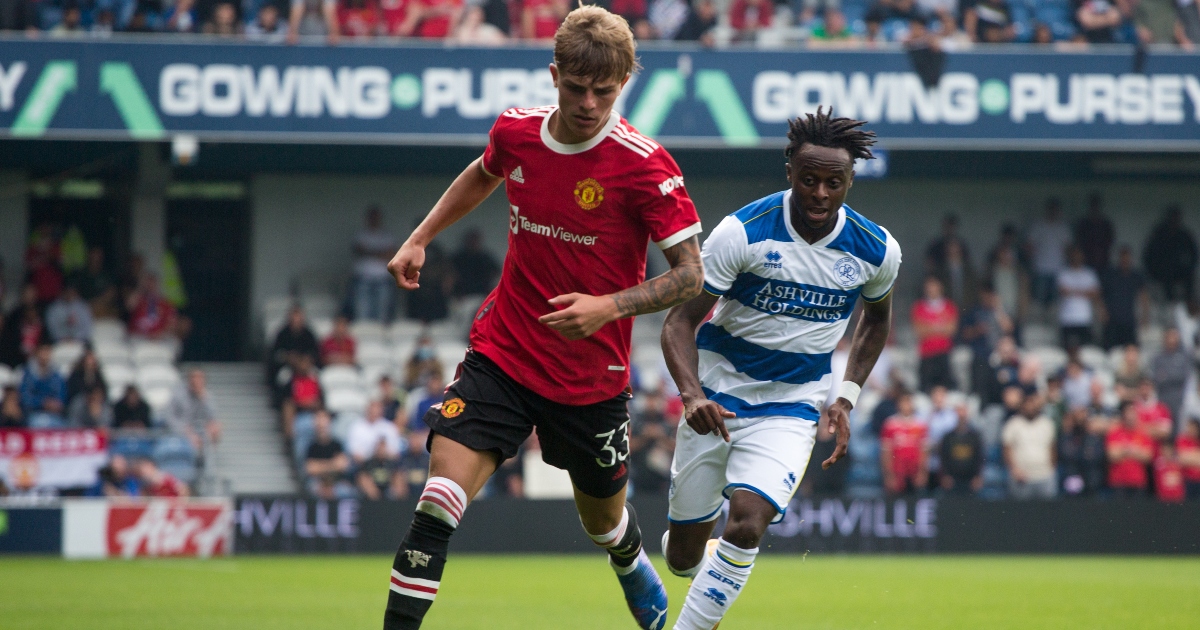 Norwich in talks to bring Man Utd defender in on loan