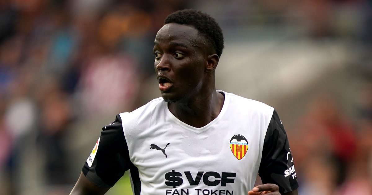 Valencia ‘plan to sell’ Leicester, Newcastle-linked defender in January