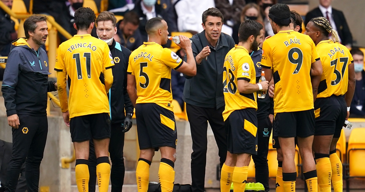 Wolves boss Lage heaps praise on ‘good example’ Jimenez