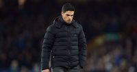 Arsenal boss Mikel Arteta walks off the pitch