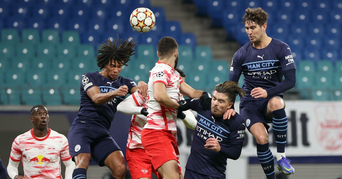 ‘No-brainer’ – Pundit urges West Ham to sign Man City defender