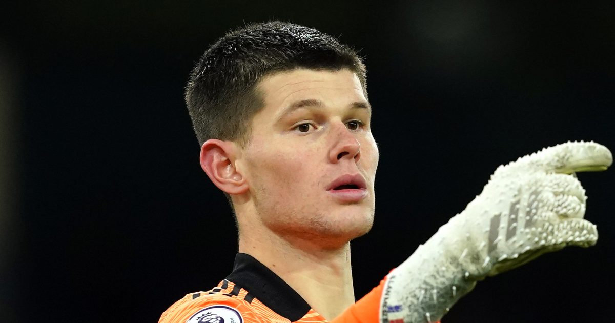 Ex-Prem ‘keeper claims Meslier ‘would choose another club’ over Man Utd