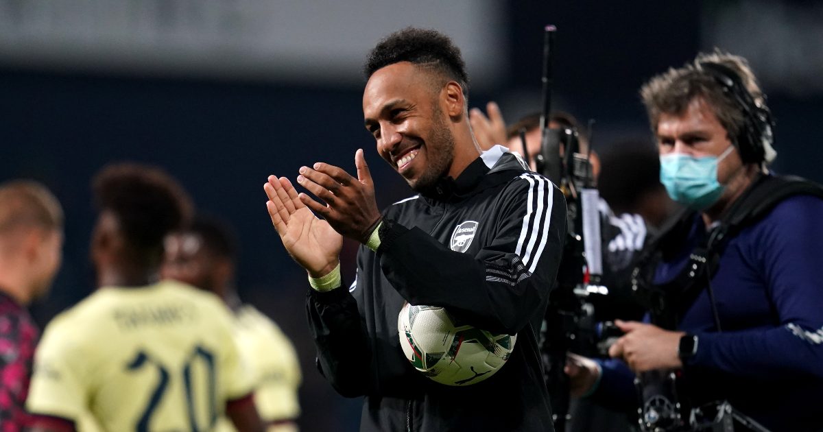 Arsenal outcast ‘chosen’ as Barcelona ‘discard’ ex-Chelsea striker