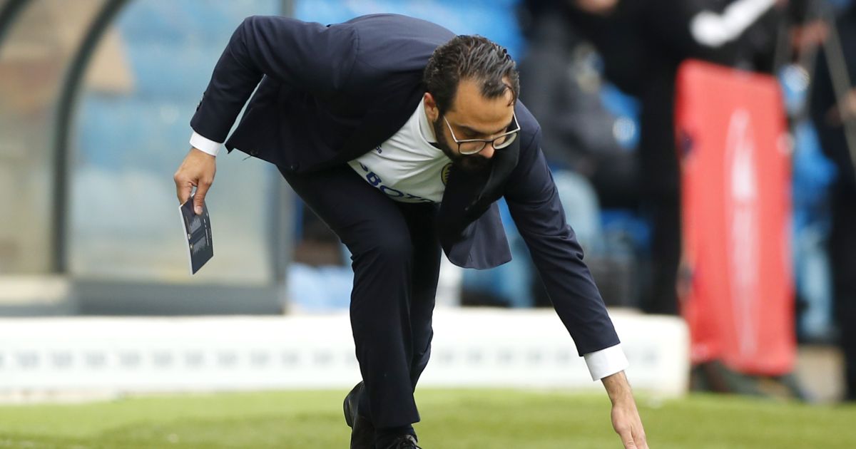 Pundit baffled by ‘bizarre’ transfer approach at Leeds United