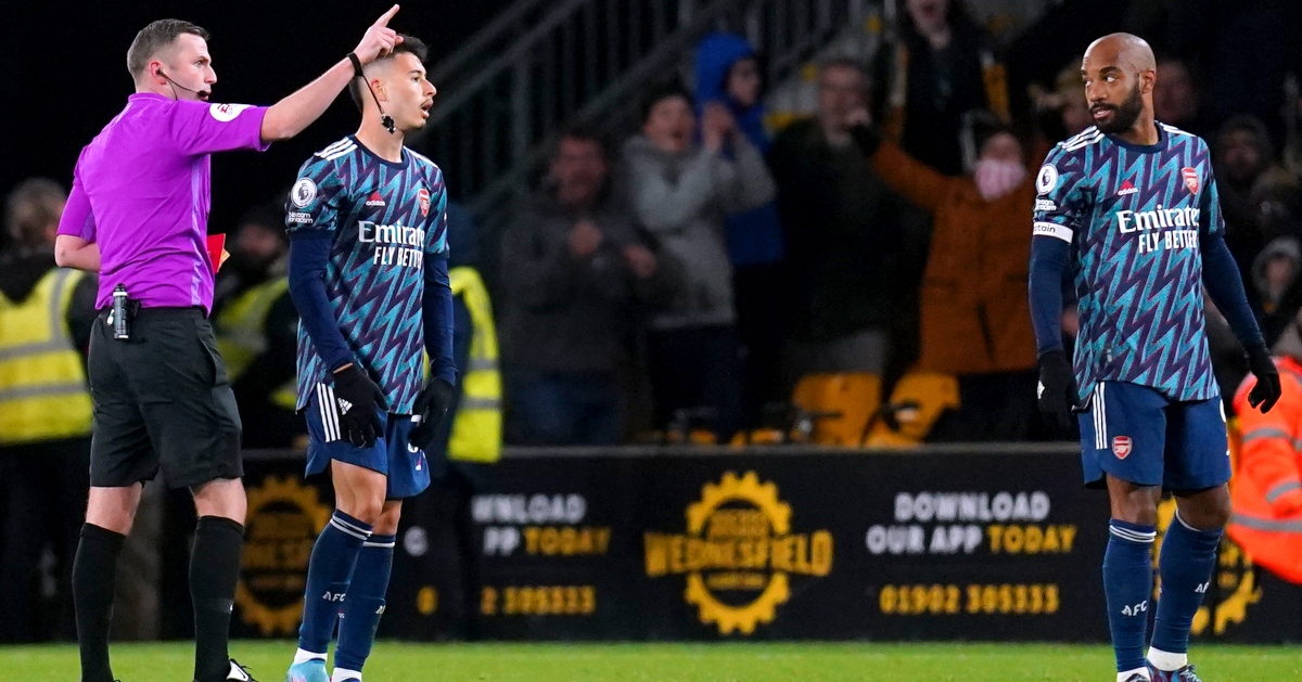 Gabriel Martinelli sent-off for Arsenal at Wolves.