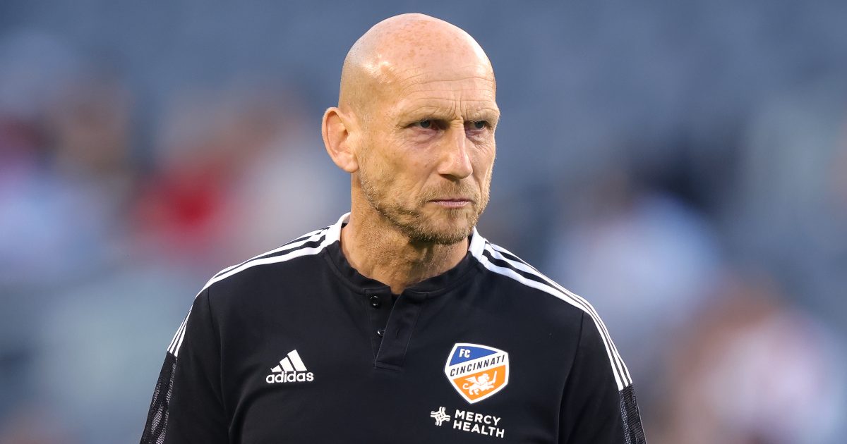 Stam speaks on Ten Hag