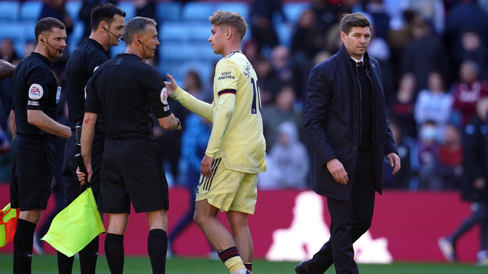 Steven Gerrard walks off the pitch after a match against Arsenal