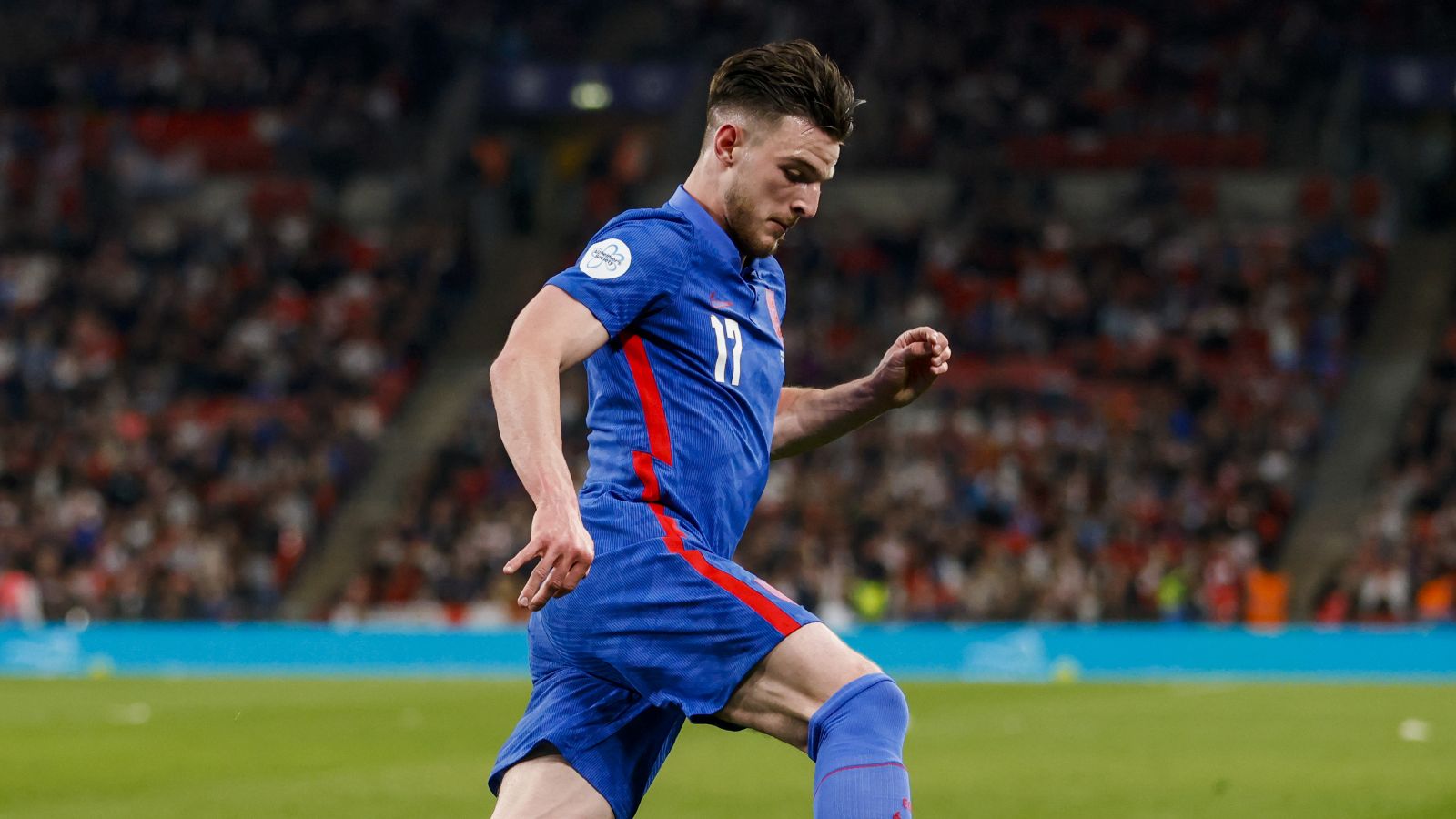 Ex-West Ham man picks ‘best club possible’ for Rice amid Man Utd links