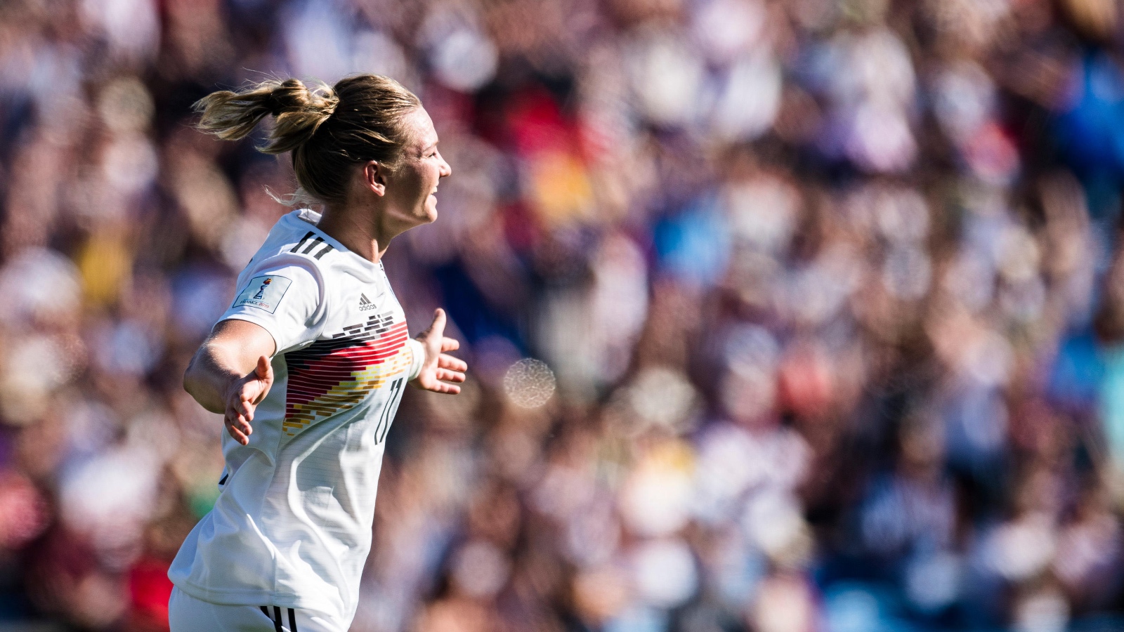 Germany 2-0 Spain: Popp header as Germany qualify as group winners