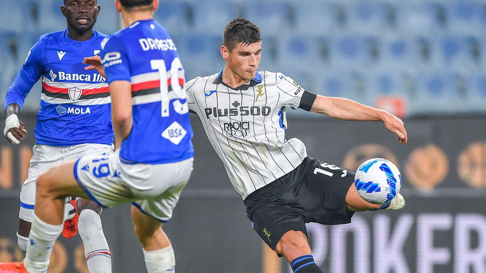 Tottenham the ‘favourite destination’ for Forest target; player swap possible for €18m star