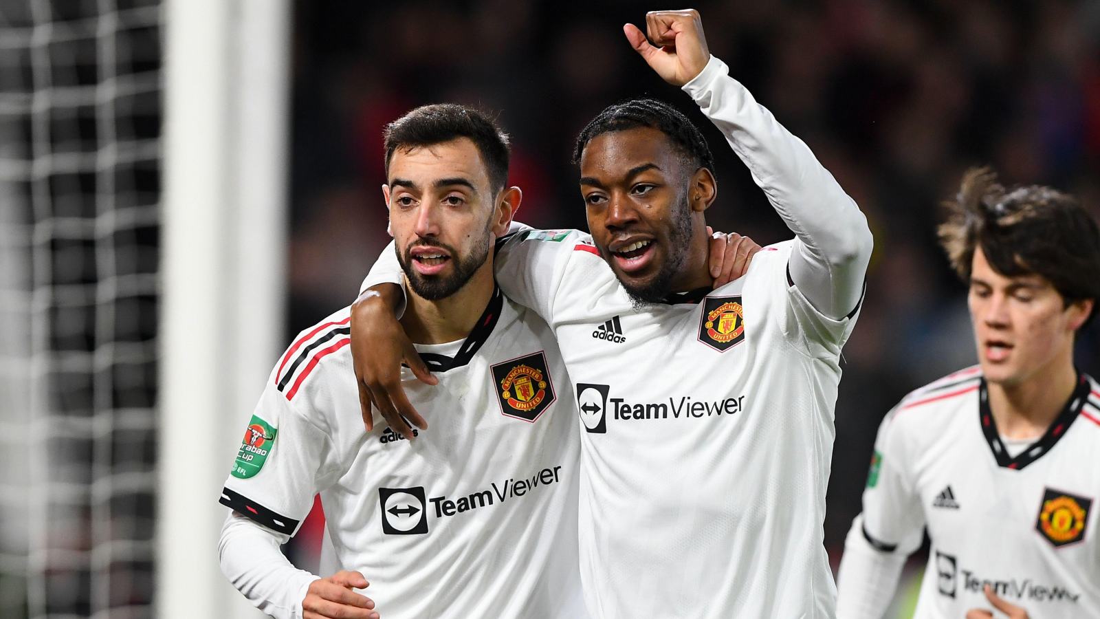 Man Utd outcast ‘likely to stay’ despite receiving ’10 offers’ with Everton, Dortmund interested