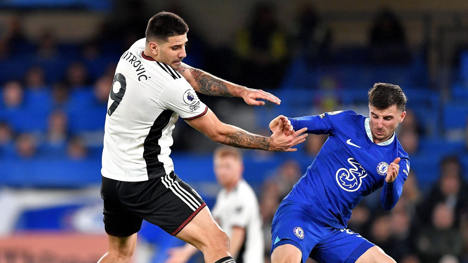 Chelsea legend tells Pochettino to ‘get rid’ of attacker and replace him with Premier League star