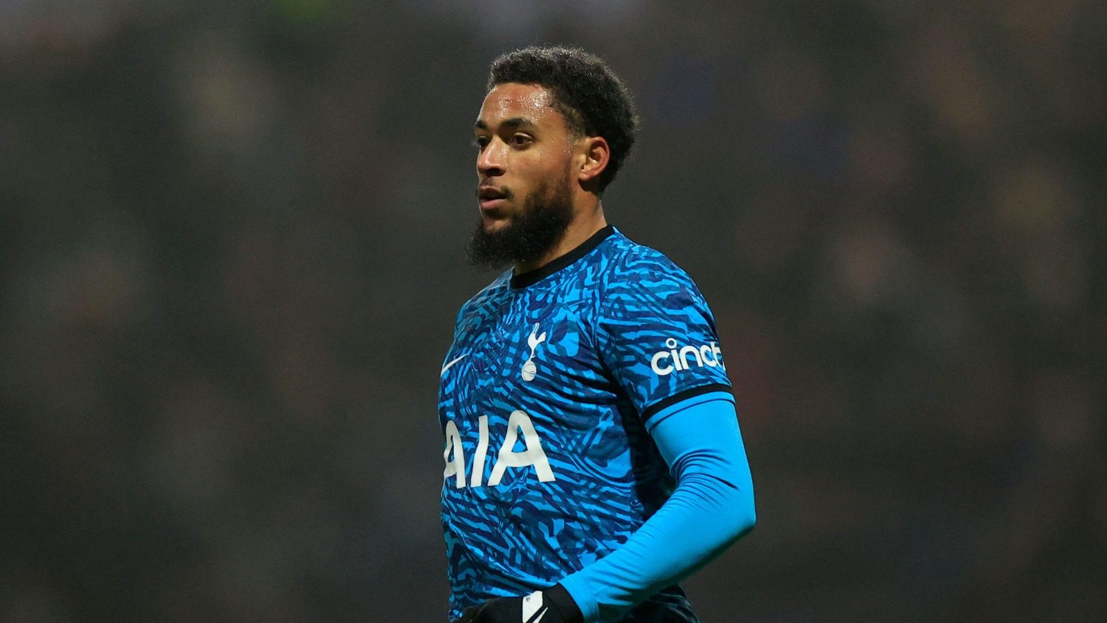 Fresh competition emerges for key Everton target; Dyche working on second deal for Man Utd star