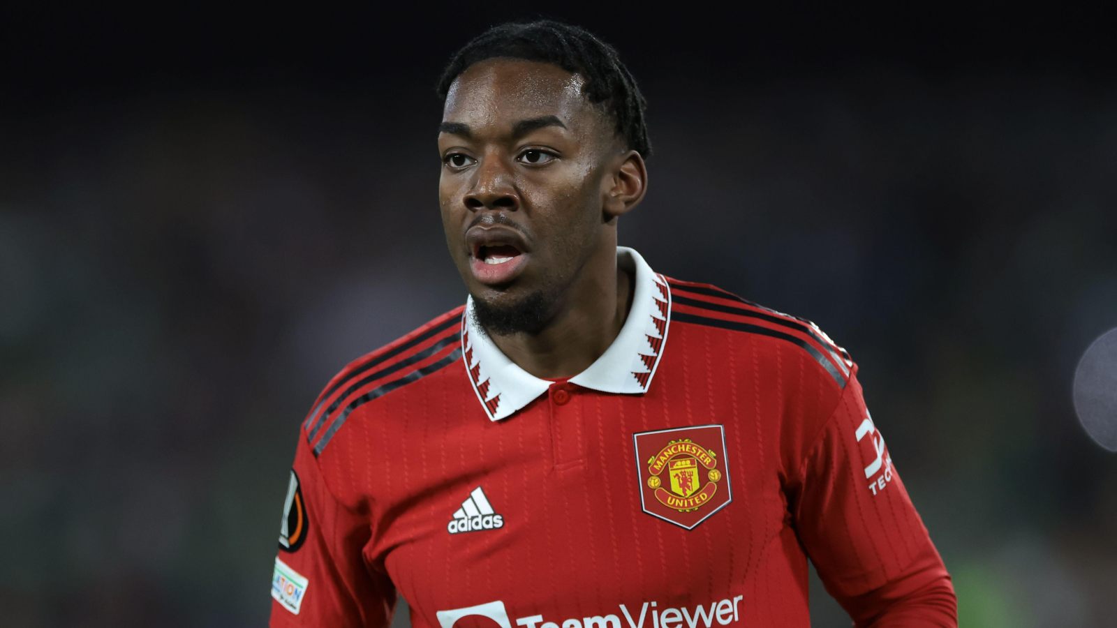 Ten Hag blow as Man Utd transfer collapses; Red Devils hold talks with a Serie A midfielder