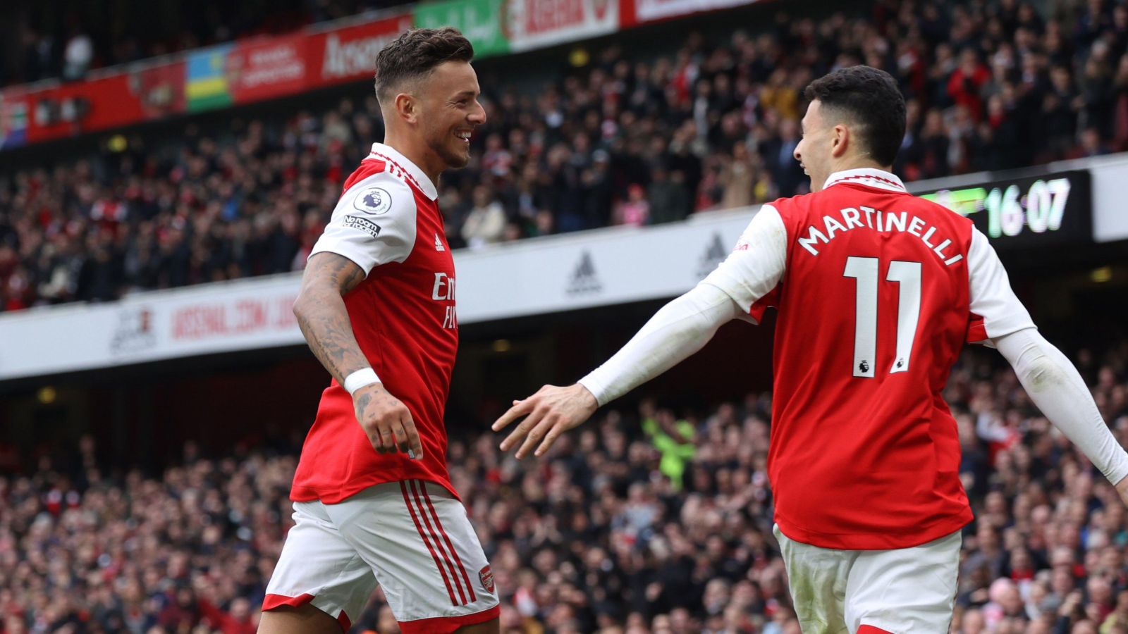 Arsenal tipped to ‘offer new deal’ to another ‘star player’ with Romano claiming it ‘could happen soon’