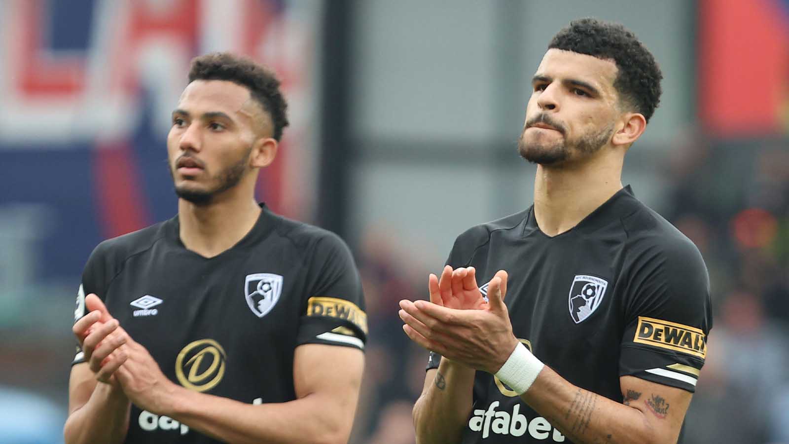 Lloyd Kelly of AFC Bournemouth and Dominic Solanke