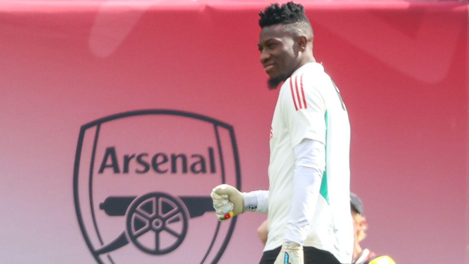 Andre Onana warms up before Manchester United's pre-season friendly with Arsenal in New Jersey.