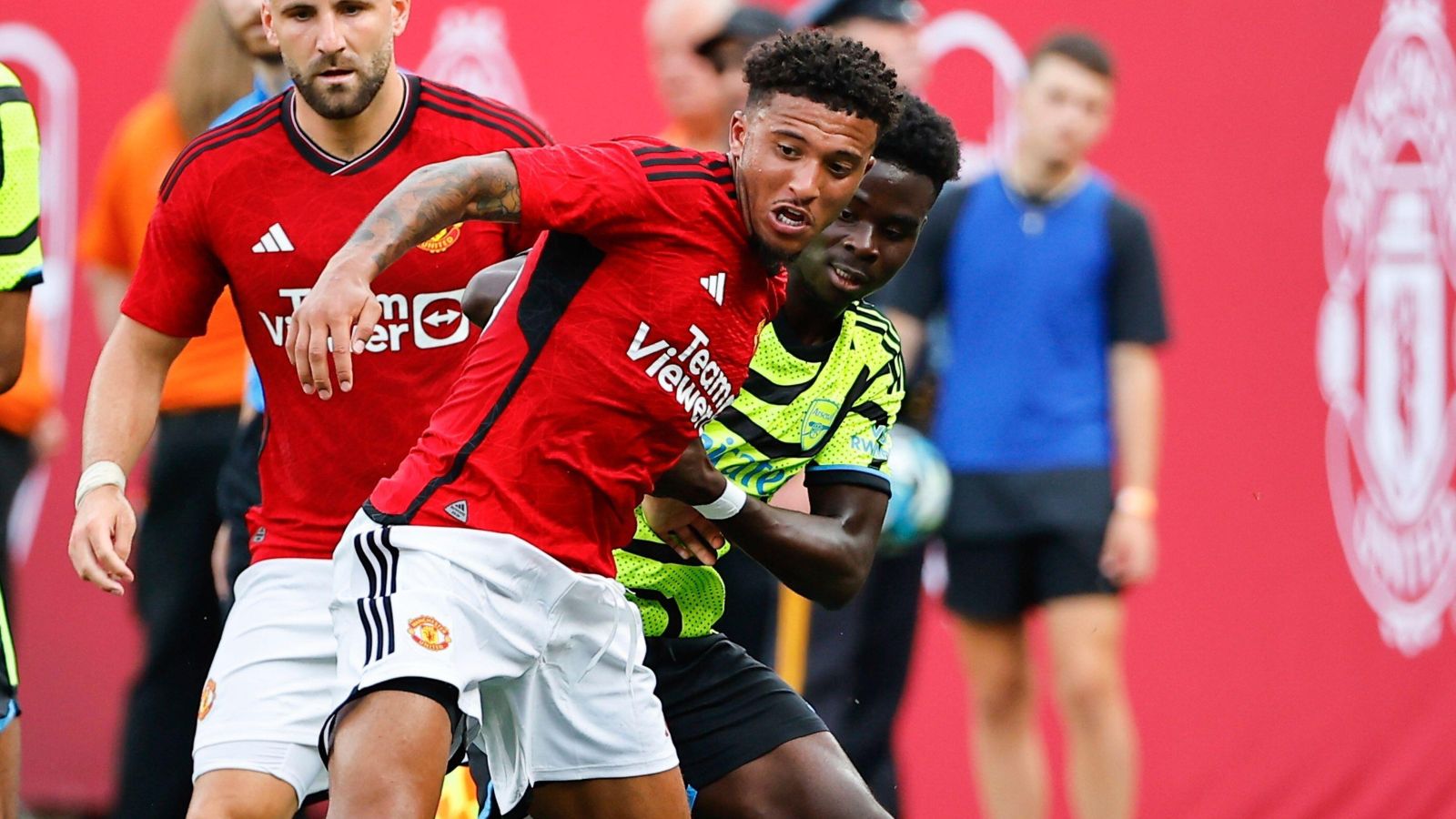 Gossip: Man Utd to be ‘offered’ €35m Liverpool-linked Sancho replacement; Double Bayern PL blow?