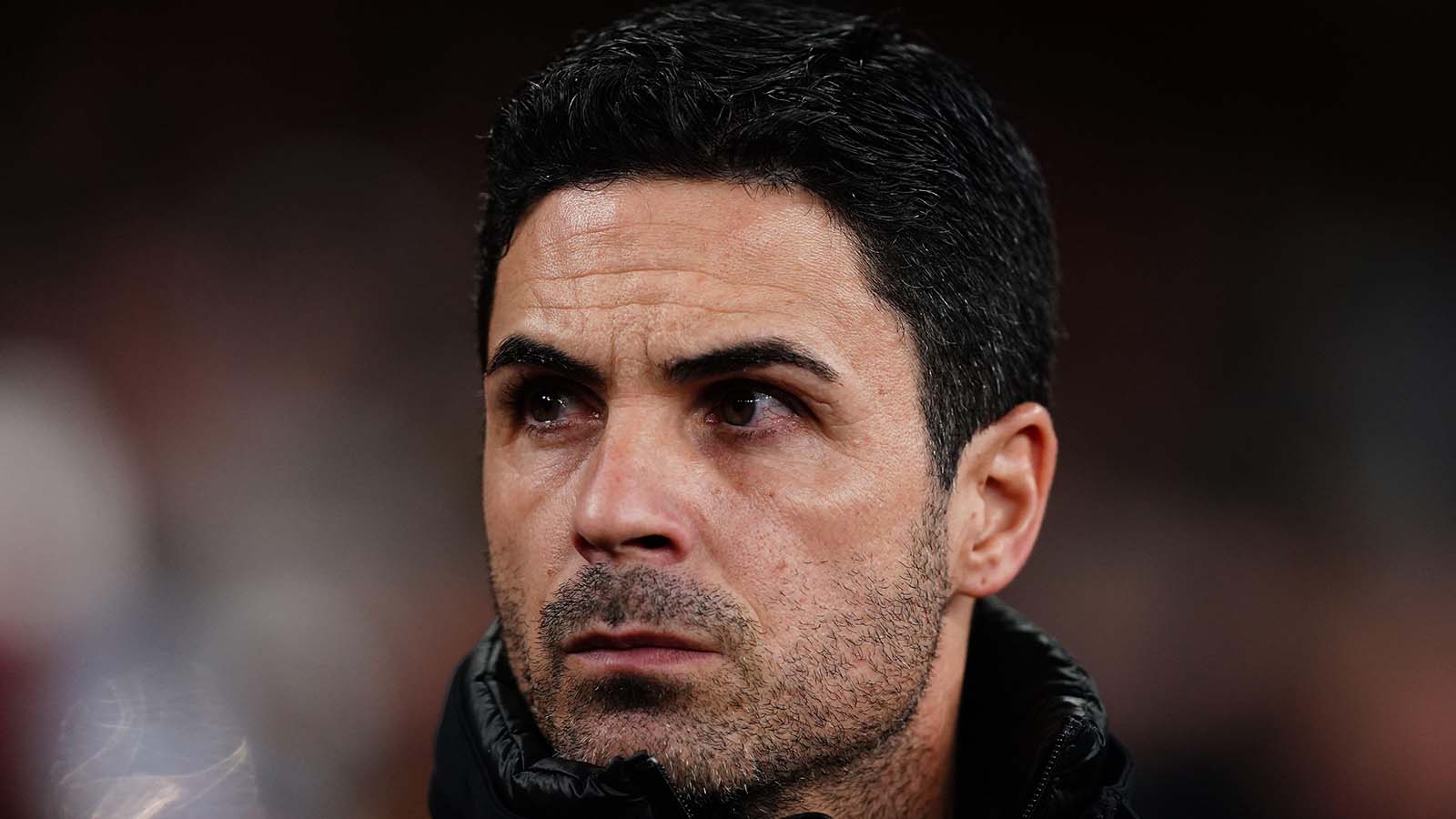 Arsenal boss Mikel Arteta looks on