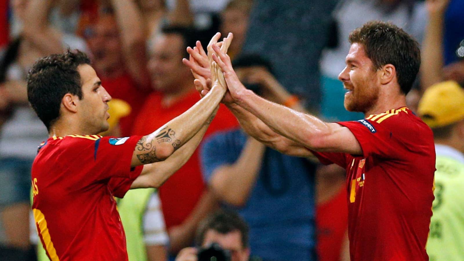 Fabregas backs ‘very intelligent, stable’ manager to succeed at Liverpool’; he ‘knows the standards’