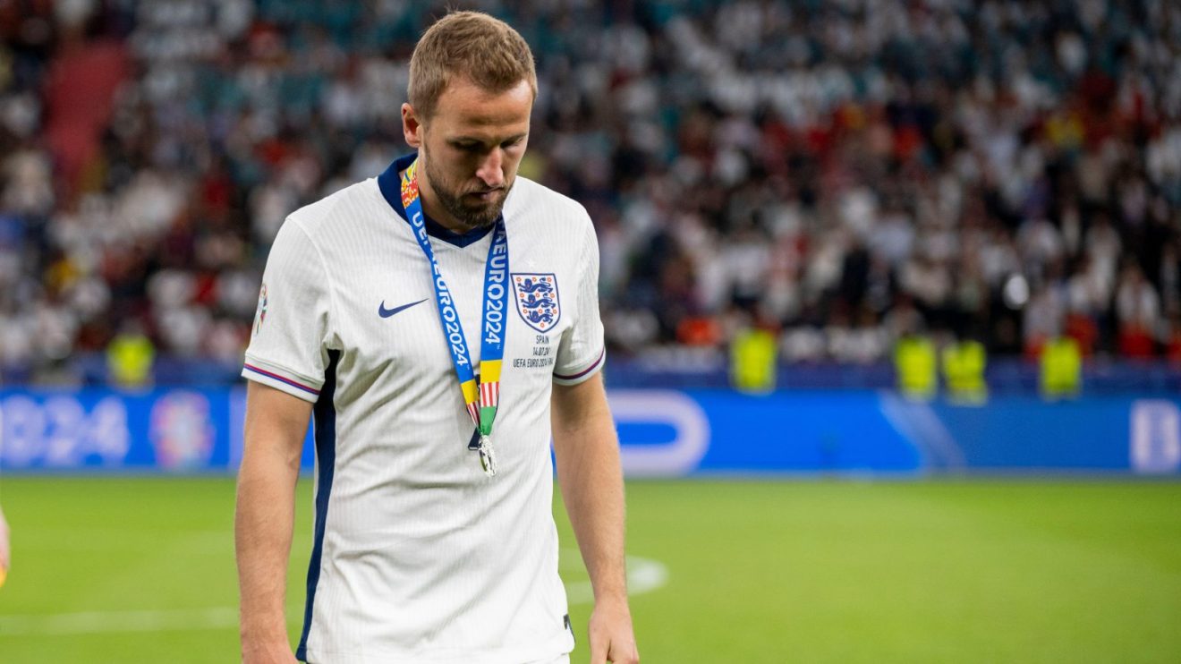 Harry Kane with another runners-up medal