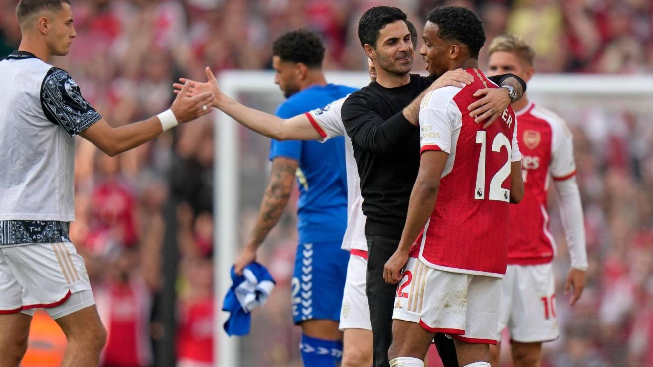 Arsenal manager Mikel Arteta with Jurrien Timber after a match
