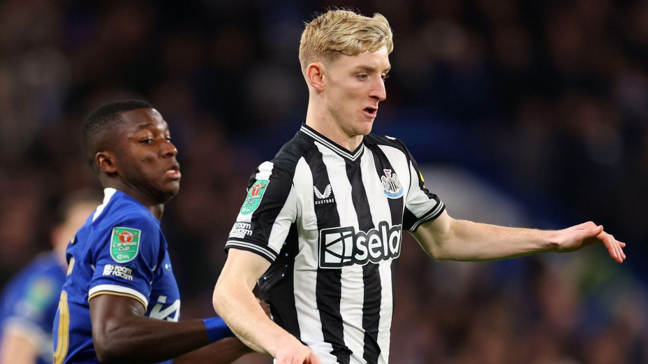 Liverpool targets Moises Caicedo of Chelsea and Newcastle's Anthony Gordon