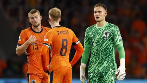Koeman reacts to De Ligt mistakes as Man Utd defender produces nightmare Netherlands display