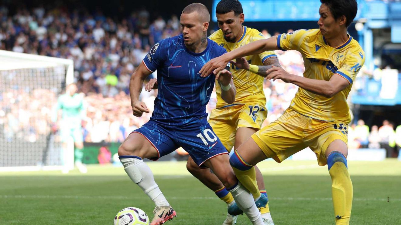 Chelsea winger Mykhaylo Mudryk during a match against Crystal Palace