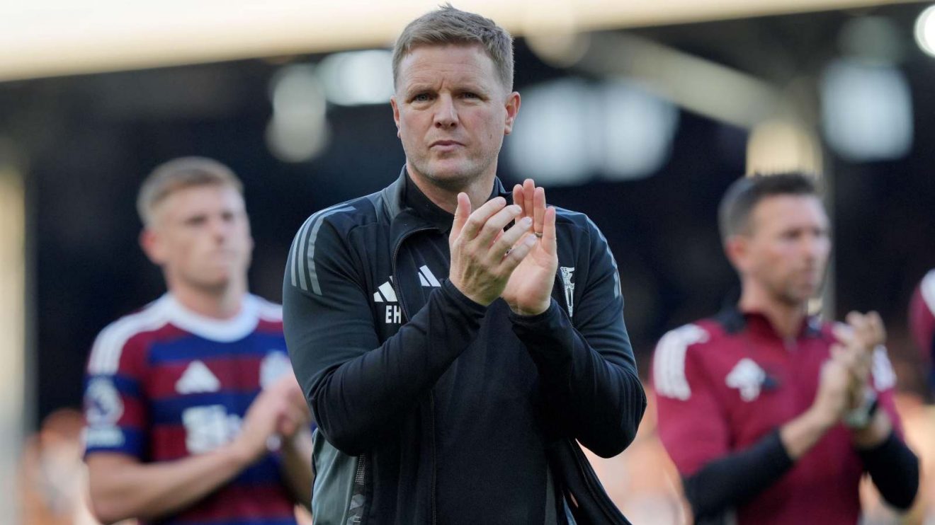Newcastle United manager Eddie Howe applauds the fans after a defeat