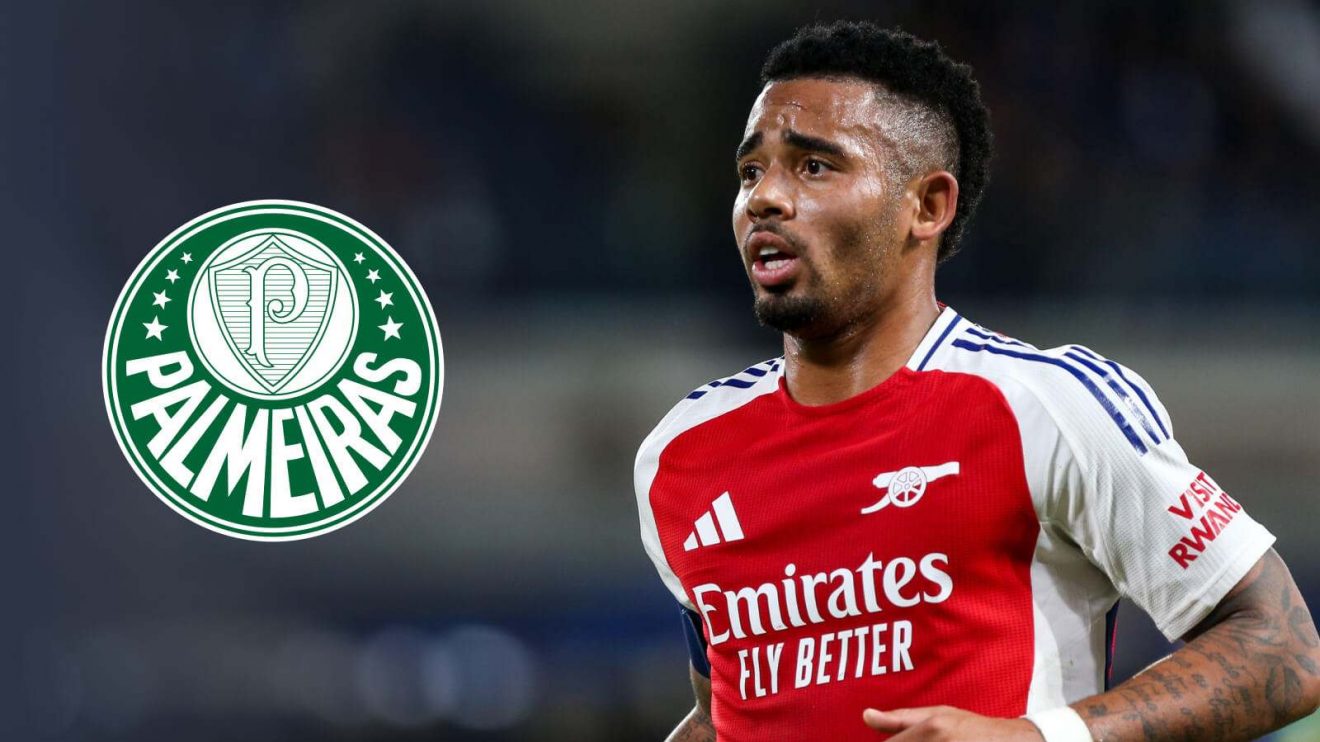 Arsenal forward Gabriel Jesus with the Palmeiras badge