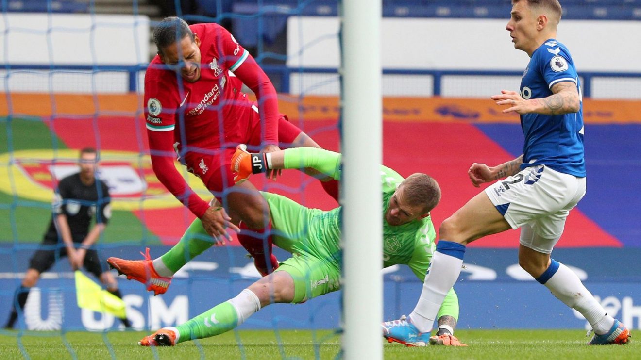 Liverpool defender Virgil van Dijk and Everton keeper Jordan Pickford