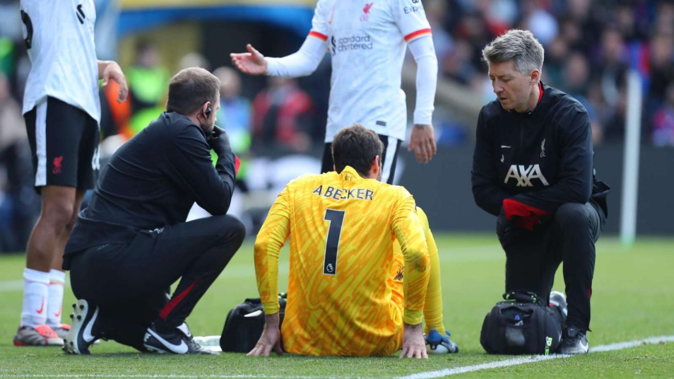 Alisson receives treatment