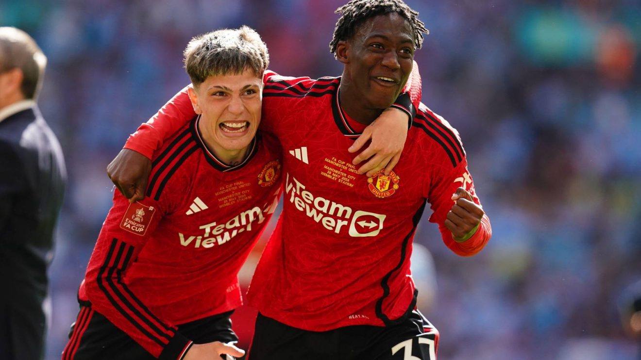 Man Utd duo Alejandro Garnacho and Kobbie Mainoo celebrate